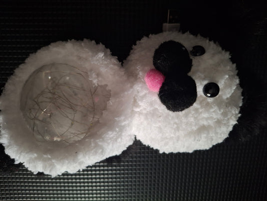 Knitted nightlight