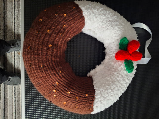 Christmas pudding wreath